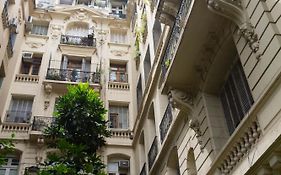 Residencia Sarandí, grades cuartos privados en Buenos Aires